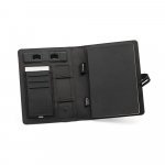 EMERGE A5 FOLDER II. A5 map in gerecycled polyester (100% rPET) 300D met draadloze oplader
