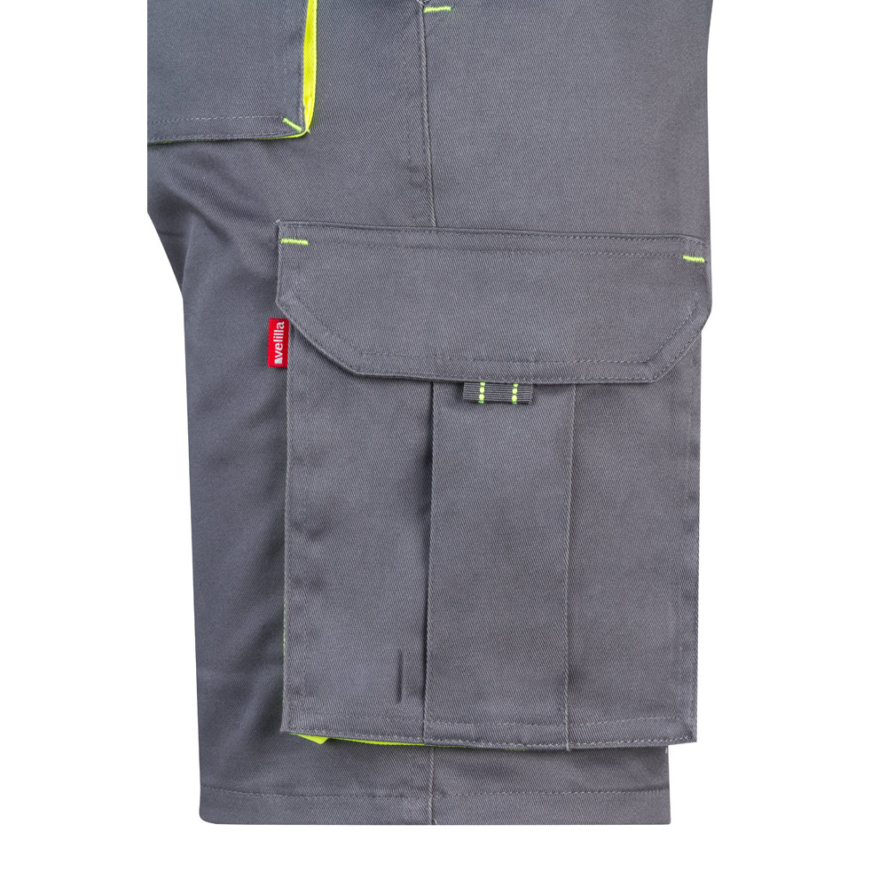 VL HEMERA. Bermuda bicolore elasticizzati con diverse tasche (240g/m²), in cotone (46%), EME (38%) e poliestere (16%)