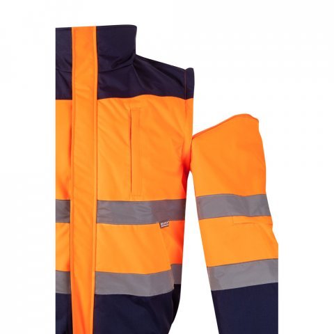 VL JUPITER LARGE. &Delta;&iota;&chi;&rho;&omega;&mu;ί&alpha; &mu;&epsilon; &epsilon;&pi;έ&nu;&delta;&upsilon;&sigma;&eta; (180g/m&sup2;) &alpha;&pi;ό &pi;&omicron;&lambda;&upsilon;&epsilon;&sigma;&tau;έ&rho;&alpha; (100%), &mu;&epsilon; &epsilon;&pi;ί&sigma;&tau;&rho;&omega;&sigma;&eta; PU - &Mu;&pi;&lambda;&epsilon;/&Pi;&omicron;&rho;&tau;&omicron;&kappa;ά&lambda;&iota;