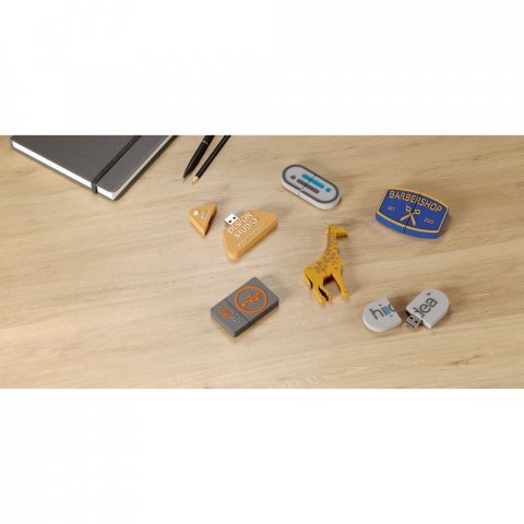 . USB flash drive &pi;&rho;&omicron;&sigma;&alpha;&rho;&mu;ό&sigma;&iota;&mu;&eta; &sigma;&epsilon; 2D &mu;&epsilon; &chi;&omega;&rho;&eta;&tau;&iota;&kappa;ό&tau;&eta;&tau;&alpha; έ&omega;&sigmaf; 32 GB