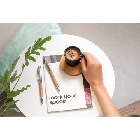 NATURA. &Sigma;&tau;&upsilon;&lambda;ό &alpha;&pi;ό &phi;&epsilon;&lambda;&lambda;ό &kappa;&alpha;&iota; &alpha;&nu;&alpha;&kappa;&upsilon;&kappa;&lambda;&omega;&mu;έ&nu;&omicron; &alpha;&lambda;&omicron;&upsilon;&mu;ί&nu;&iota;&omicron; (100% rAL) &mu;&epsilon; &kappa;&lambda;&iota;&pi;