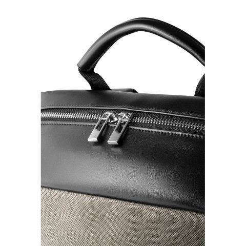 DIVERGENT BACKPACK II. &Sigma;&alpha;&kappa;ί&delta;&iota;&omicron; &pi;&lambda;ά&tau;&eta;&sigmaf; &gamma;&iota;&alpha; laptop έ&omega;&sigmaf; 15,6'' &sigma;&epsilon; ύ&phi;&alpha;&sigma;&mu;&alpha; &kappa;&alpha;&iota; PU - &Mu;&pi;&epsilon;&zeta;