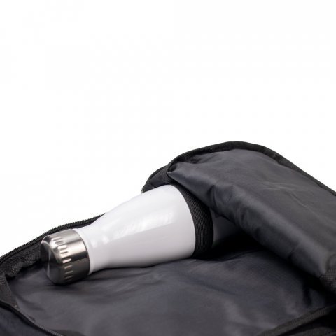 DELFOS. Ryggs&auml;ck i 300D med&aring;tervunnen polyester och 600D med&aring;tervunnen polyester med enkelrem och foder av 210D &aring;tervunnet polyester - Svart