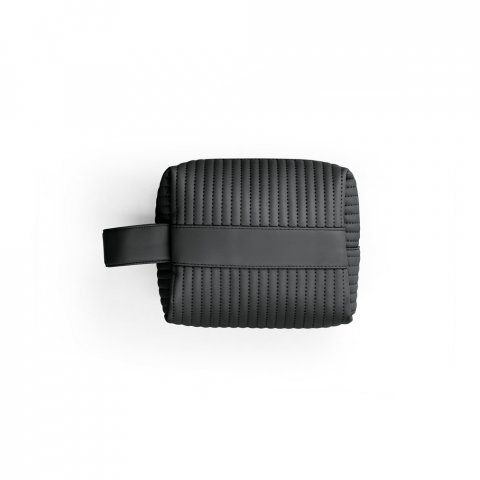 GILI. PU handbag (21% recycled PU and 30% recycled polyester) - черно