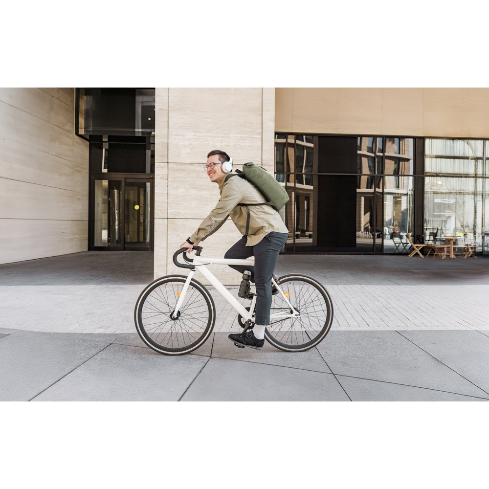 ATENAS. Zaino per computer 600D foderato 17'3"