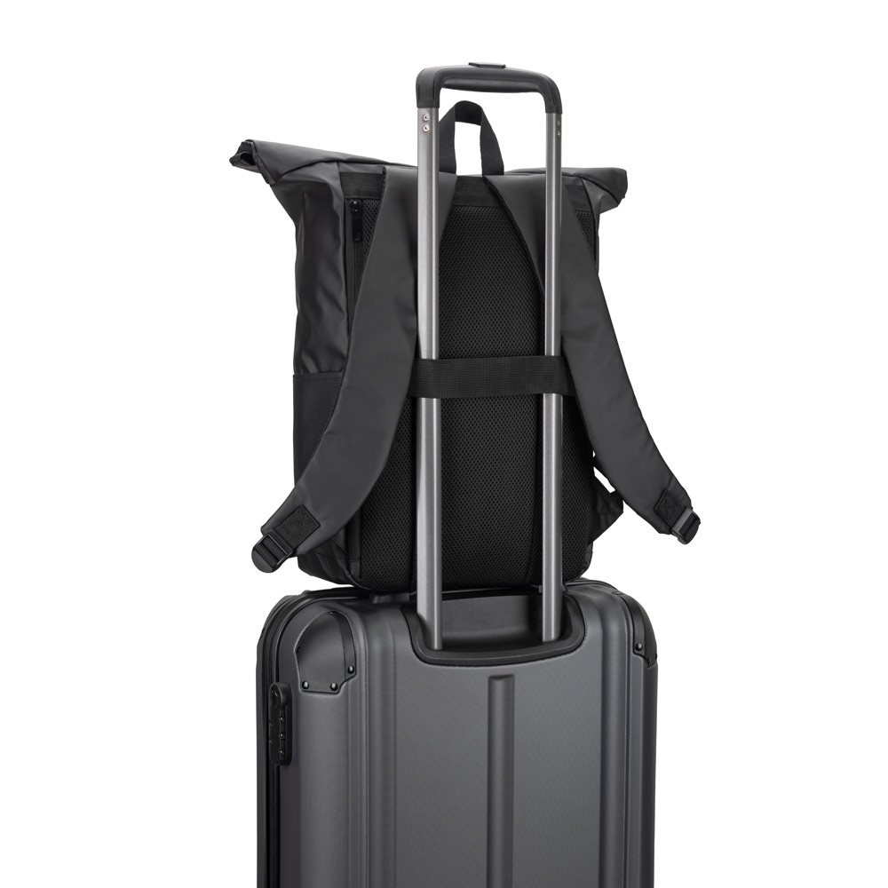 OSASCO BPACK. Zaino con parte superiore arrotolabile e sistema di cerniera che consente di arrotolare la parte superiore per adattarla al volume dello zaino, realizzato in poliestere riciclato 600D