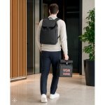 AZORES BAG. Zaino per laptop (16") in PU, con patta che copre tutti gli scomparti