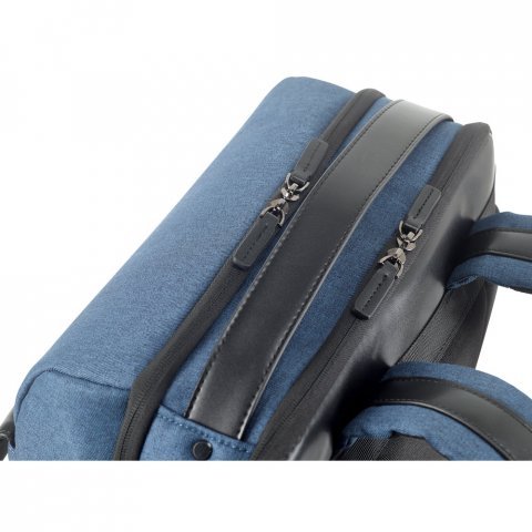MOTION BACKPACK. &Sigma;&alpha;&kappa;ί&delta;&iota;&omicron; &pi;&lambda;ά&tau;&eta;&sigmaf; &pi;&omicron;&lambda;&upsilon;&epsilon;&sigma;&tau;έ&rho;&alpha;&sigmaf; 600D &kappa;&alpha;&iota; PU - &Mu;&pi;&lambda;&epsilon;