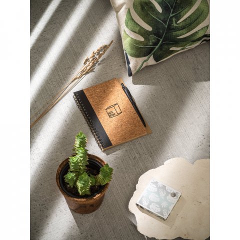 VICENTE. Blocnotes din plută și poliester reciclat (100% rPET)