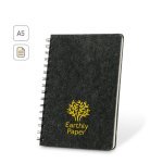 MISHIMA. A5 notes bog med semi h&aring;rdt cover i genvundet filt ( 100% rPET ) med spiralryg og med linjeret sider