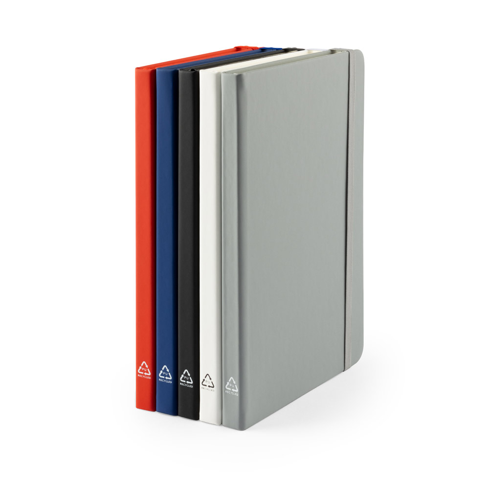CAMPUS. A5 quaderno con copertina rigida in PU (riciclato al 35%) con pagine a righe al 100% riciclata