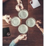 FUNFAYE. &Sigma;&omicron;&upsilon;&beta;έ&rho; &mu;&epsilon; &alpha;&nu;&omicron;&iota;&chi;&tau;ή&rho;&iota;