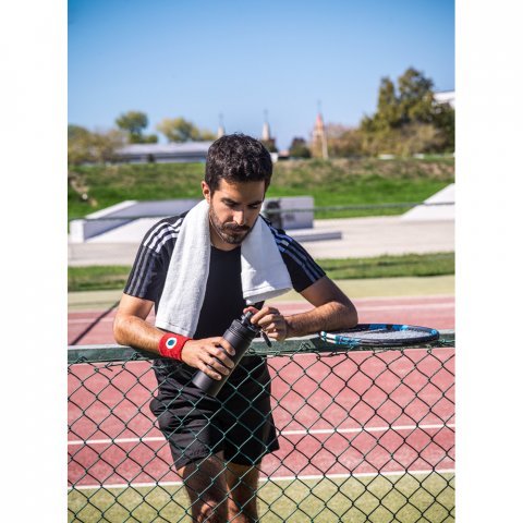 FEDERER. Бутилка от 90% рециклирана неръждаема стомана 570 mL