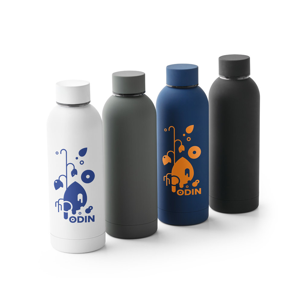 ODIN. Borraccia in acciaio inox (riciclata al 36%) con finitura in gomma 550ml
