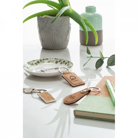 MILLAU. &Mu;&pi;&rho;&epsilon;&lambda;ό&kappa; &alpha;&pi;ό &phi;&epsilon;&lambda;&lambda;ό