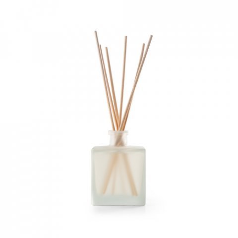 YEUN. &Sigma;&tau;&iota;&kappa;&sigmaf; &delta;&iota;ά&chi;&upsilon;&sigma;&eta;&sigmaf; &sigma;&epsilon; &gamma;&upsilon;ά&lambda;&iota;&nu;&alpha; &mu;&pi;&omicron;&upsilon;&kappa;ά&lambda;&iota;&alpha; - &Lambda;&epsilon;&upsilon;&kappa;ό