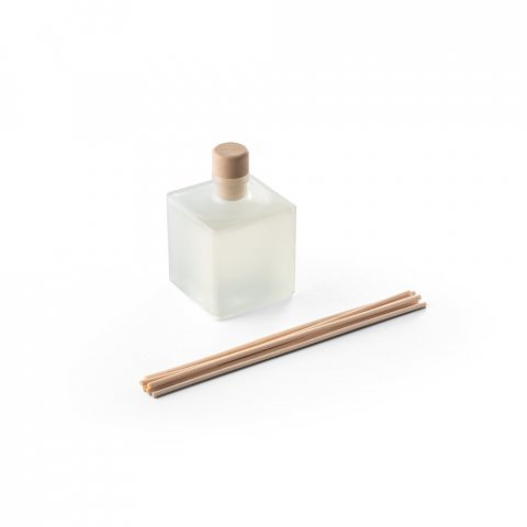 YEUN. &Sigma;&tau;&iota;&kappa;&sigmaf; &delta;&iota;ά&chi;&upsilon;&sigma;&eta;&sigmaf; &sigma;&epsilon; &gamma;&upsilon;ά&lambda;&iota;&nu;&alpha; &mu;&pi;&omicron;&upsilon;&kappa;ά&lambda;&iota;&alpha; - &Lambda;&epsilon;&upsilon;&kappa;ό