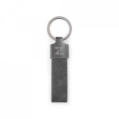 VAUGHN. Gaves&aelig;t best&aring;ende af kortholder og n&oslash;glering, begge produceret i metal og genanvendt polyester (30 % rPET) - M&oslash;rkegr&aring;