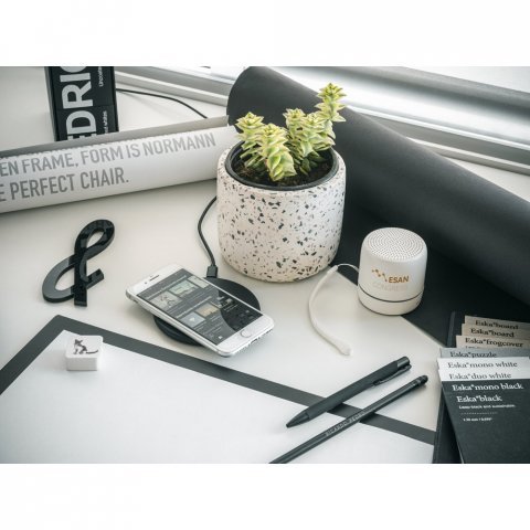 TURING. Преносима 3W тонколона с 4 часа живот на батерията при pециклиран ABS (100% rABS)