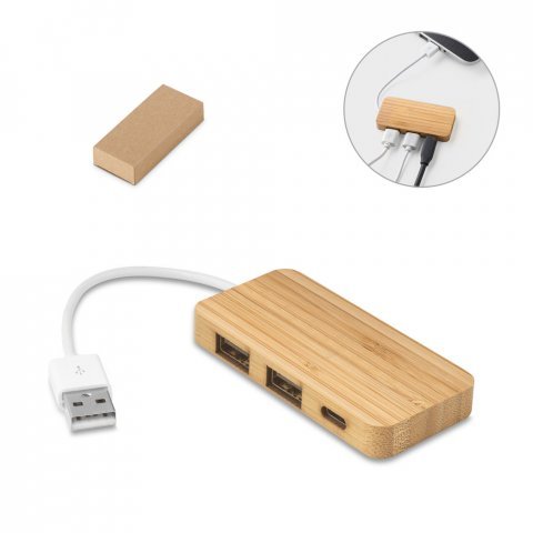 MOSER. ХЪБ с 2 USB-A и 1 USB-C порта в бамбуков цвят