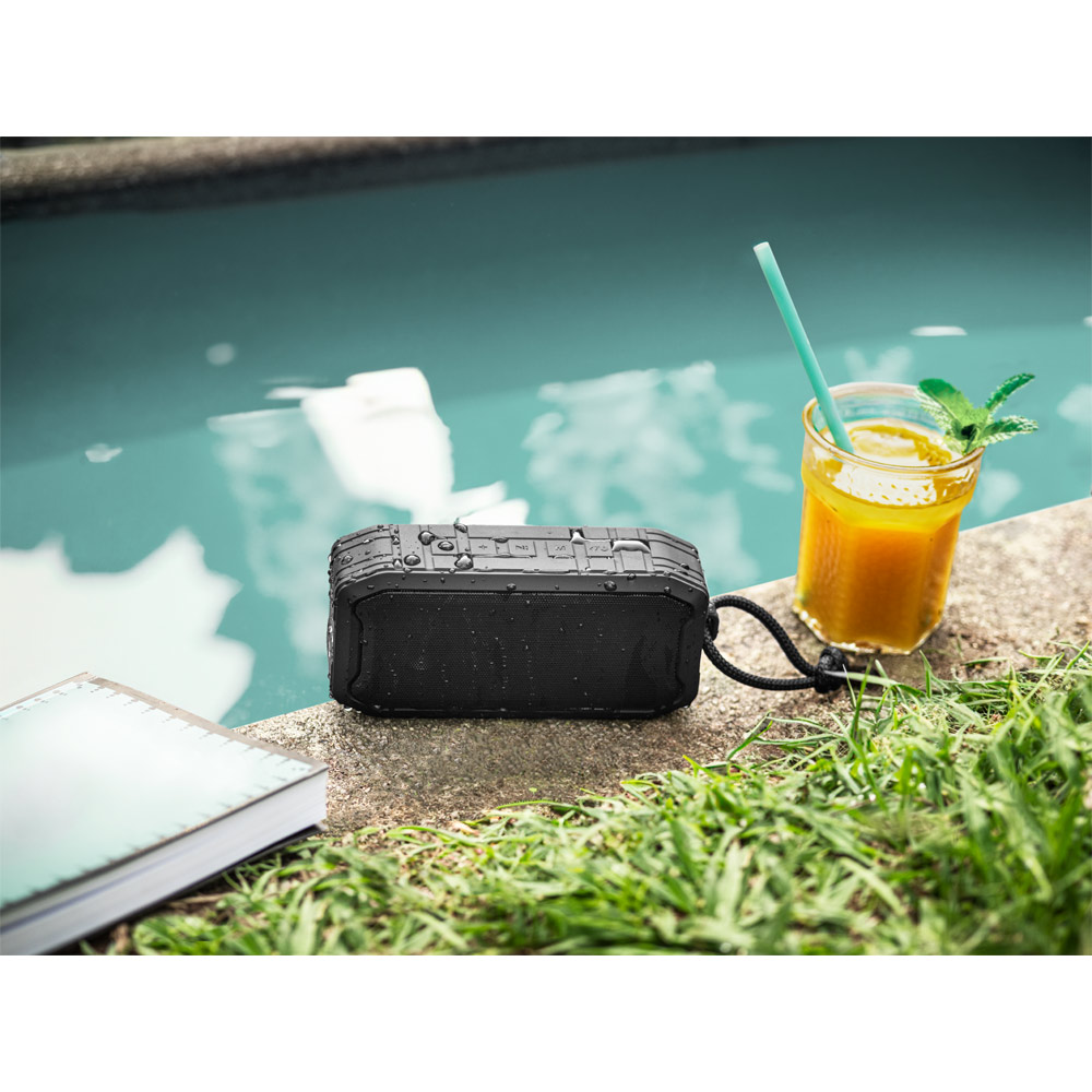 SHEERAN. Altoparlante portatile da 10W con grado di protezione IPX7 e durata della batteria di 9 ore su ABS riciclato