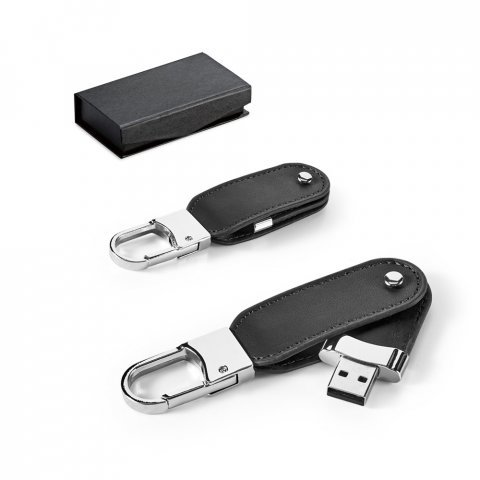 BRAGG 8GB. Pamięć USB o pojemności 8 GB z PU i karabińczykiem