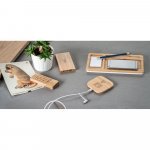 FITCH. Power bank 5.000 mAh &mu;&epsilon; &alpha;&sigma;ύ&rho;&mu;&alpha;&tau;&omicron; &phi;&omicron;&rho;&tau;&iota;&sigma;&tau;ή 5W &alpha;&pi;ό &mu;&pi;&alpha;&mu;&pi;&omicron;ύ