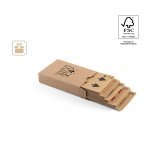 FISCHER. Bal&iacute;ček 54 klasick&yacute;ch karet z kraftov&eacute;ho pap&iacute;ru z materi&aacute;lu, certifikovan&eacute;ho FSC&trade; a dal&scaron;&iacute;ch kontrolovan&yacute;ch materi&aacute;lů
