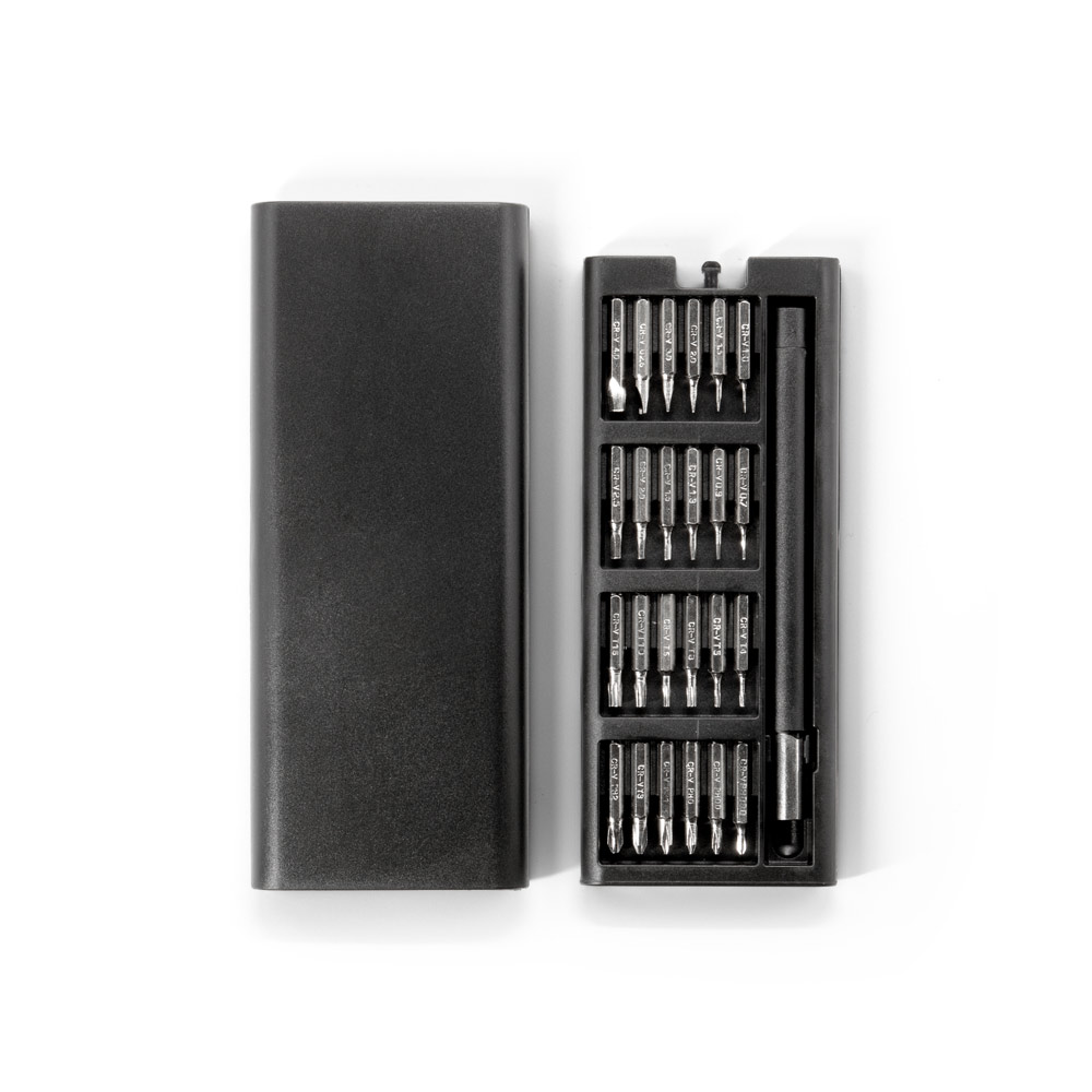 ATOM. Set di cacciaviti con diverse punte magnetiche in acciaio al carbonio