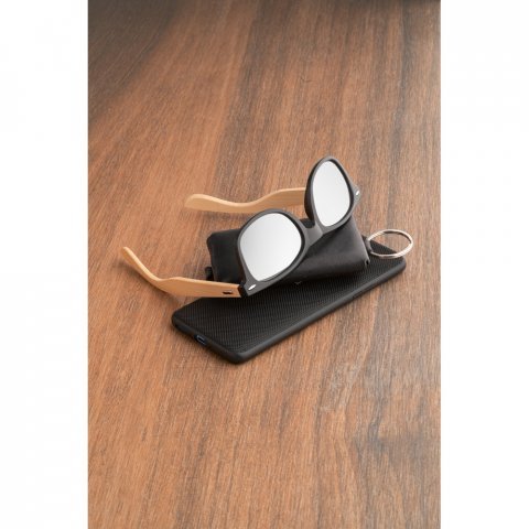 VARADERO. PP &kappa;&alpha;&iota; &gamma;&upsilon;&alpha;&lambda;&iota;ά &eta;&lambda;ί&omicron;&upsilon; &alpha;&pi;ό &mu;&pi;&alpha;&mu;&pi;&omicron;ύ