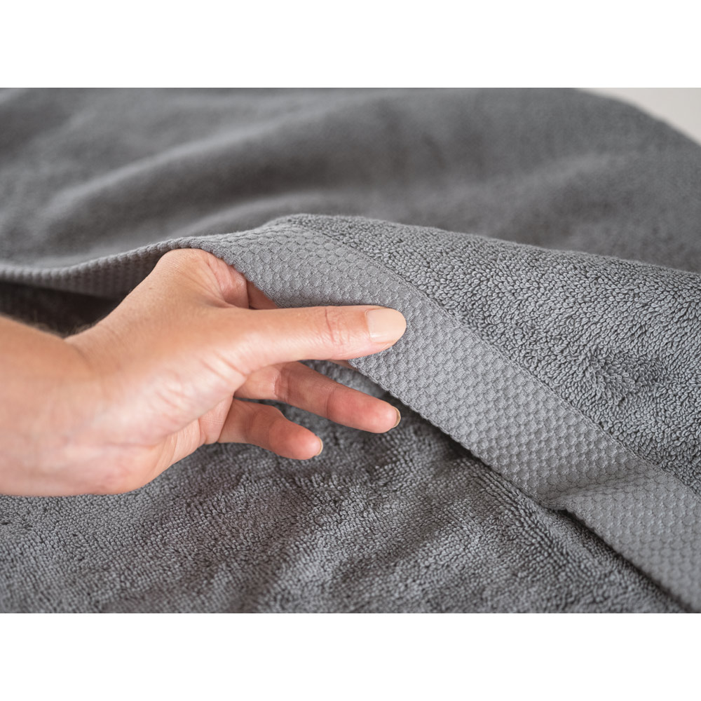 BARDEM L. Asciugamano da bagno (500 g/m²) in cotone (82%) e cotone riciclato (18%)