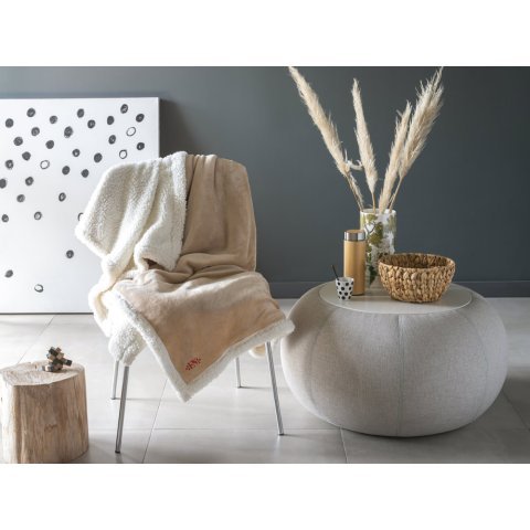 HEIDEN. Wendbare Fleecedecke (190 g/m&sup2;) mit Satinband und personalisierter Karte