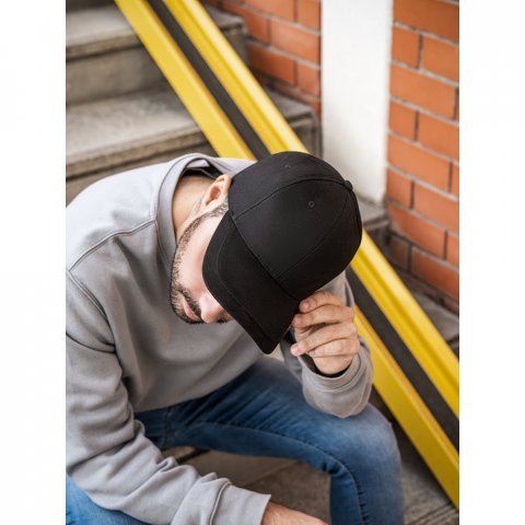 RYAN. Bon&eacute; em algod&atilde;o escovado (65% reciclado)