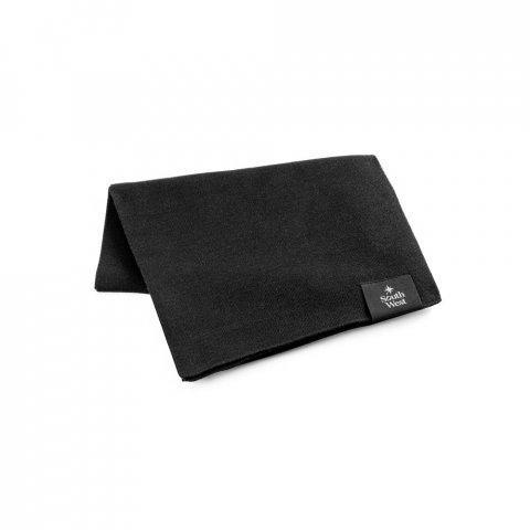 SERENITY. Cachecol em poli&eacute;ster reciclado (100% rPET) com um detalhe costurado para personaliza&ccedil;&atilde;o - Preto