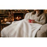COMFY. Plaid i genanvendt polyester (100% rPET) (300g/m&sup2;) med mohair touch